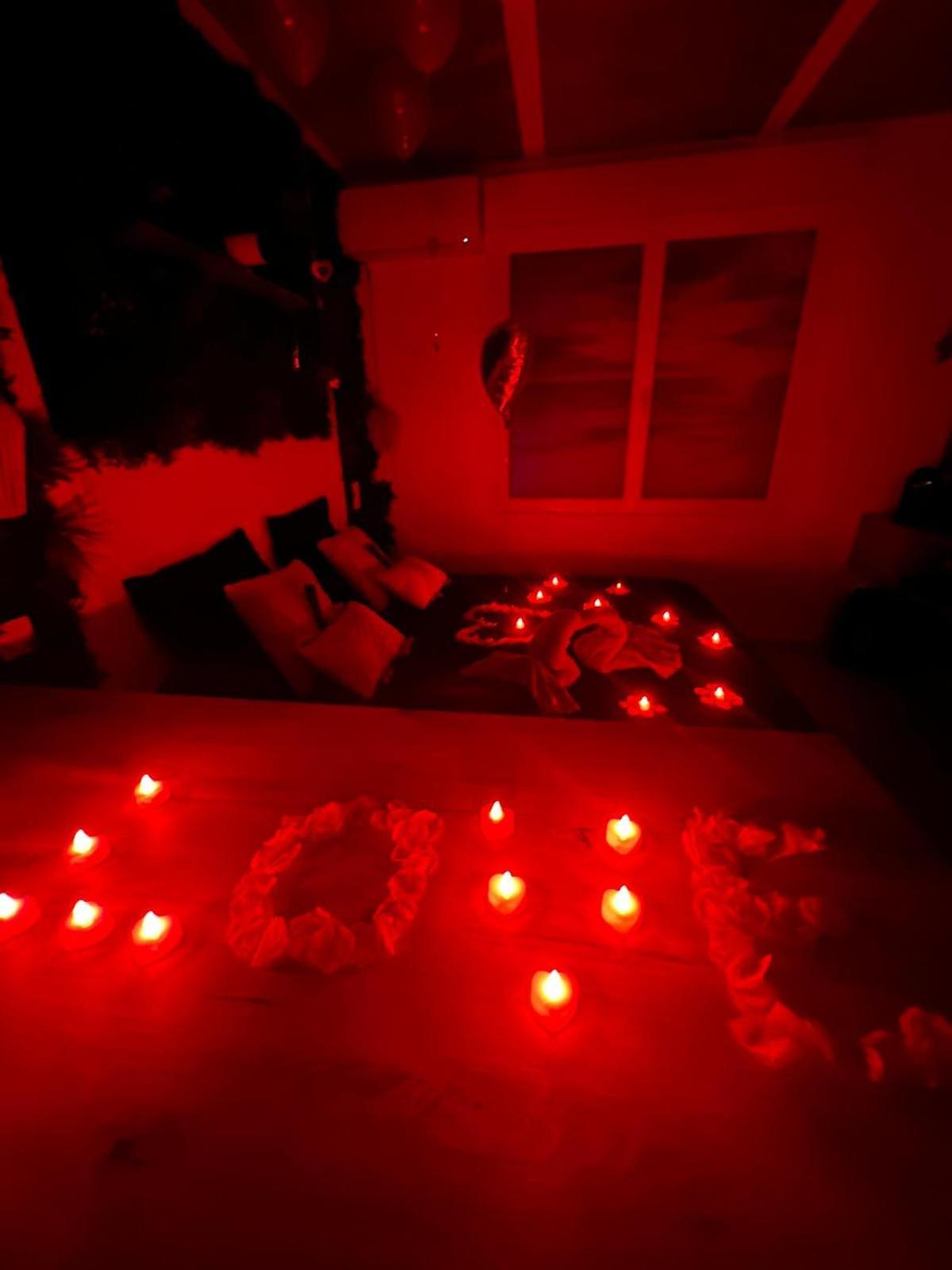 Les Spas De La Mer, Suite & Spa, Love Room, Plein Coeur Du Grau Le Grau-du-Roi Exteriör bild